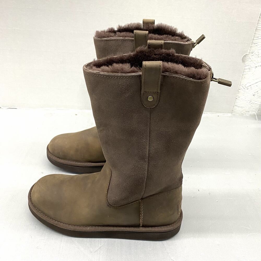 UGG Tall Boots Jesslyn Girls Size 5 Chocolate Brown Leather Suede Sheepskin